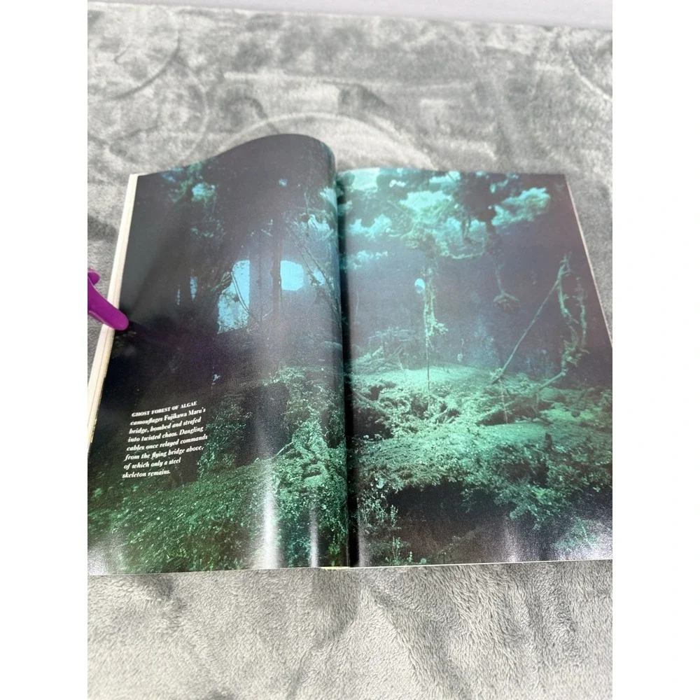 Vintage May 1976 National Geographic Journal Magazine‎ Paperback Book
